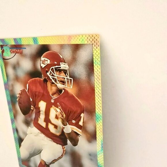 Vintage Joe Montana Trading Card Kansas City Chiefs Football Topps 1993 NFL QB - Picture 4 of 12